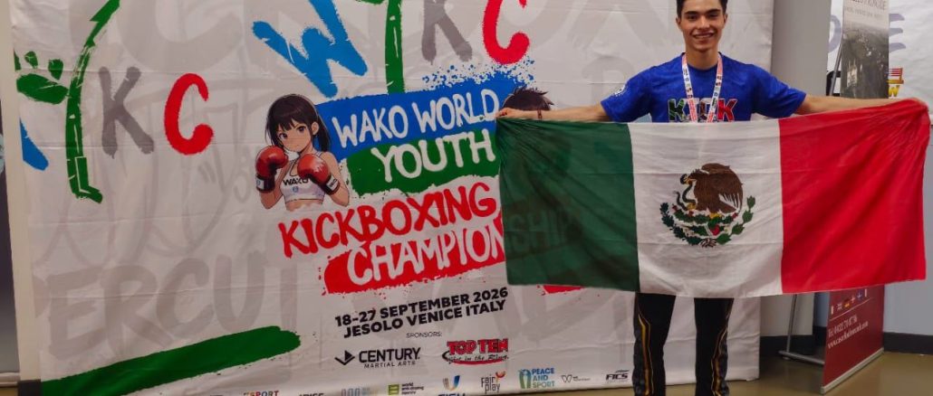 Diego Durón hace historia y conquista su tercer Campeonato Mundial de Kickboxing