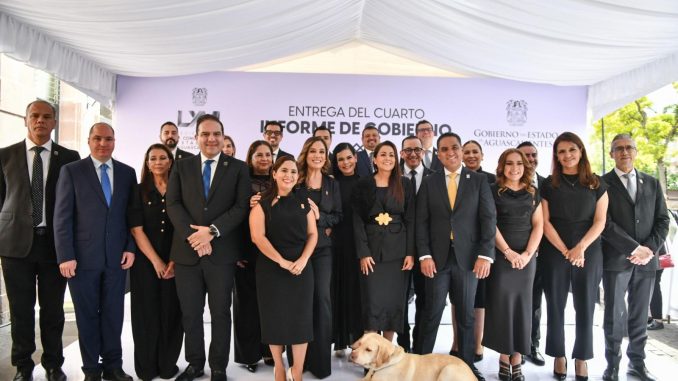 Tere Jiménez entrega su Cuarto Informe de Gobierno al Congreso del Estado