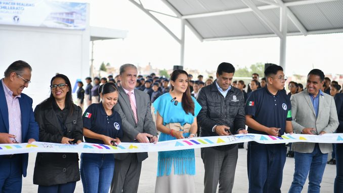 Entrega Tere Jiménez nuevo Bachillerato al suroriente de Aguascalientes