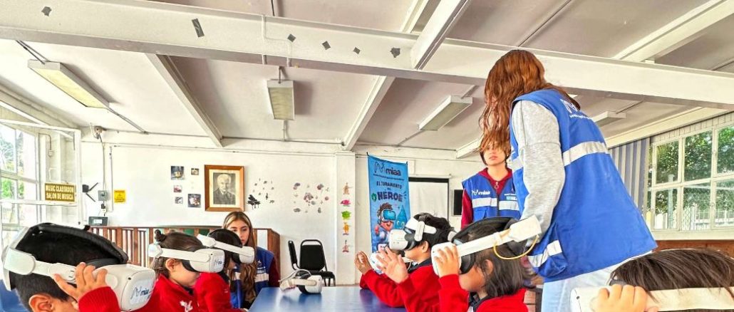 MIAA acerca la cultura del agua a escuelas con una experiencia innovadora de realidad virtual