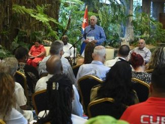 El presidente de Cuba felicita a Morena por sus 15 años y plantea profundizar vínculos