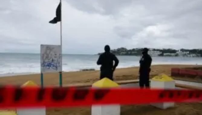 Huracán Simón obliga a suspender actividades en cuatro estados