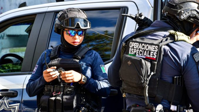 Mantiene Policía Municipal vigilancia permanente y cercana a la ciudadanía a través del Operativo "Barrio Seguro"