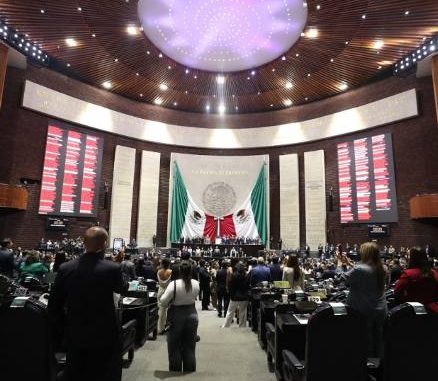 Diputados avalan plan de ingresos para 2027, entre cuestionamientos por la deuda