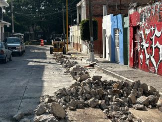 Municipio moderniza la red de agua potable en Las flores y el Obraje