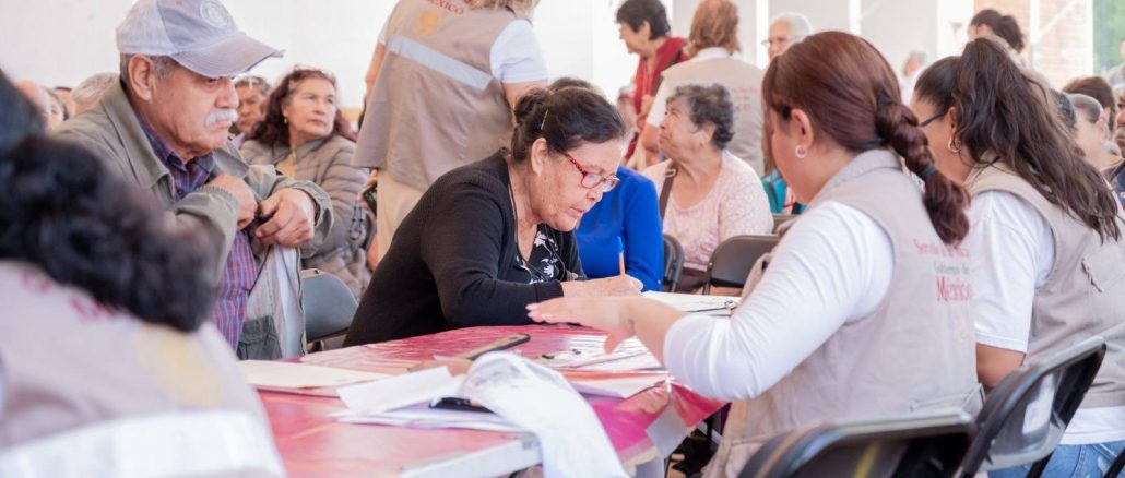 Está en Marcha Operativo de Entrega de Tarjetas de Trámite a Derechohabientes de las Pensiones Adultos Mayores, Mujeres Bienestar y Personas con Discapacidad
