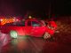 Policías Estatales de Carreteras atendieron el reporte de accidente contra un árbol en la carretera estatal 42 dejando como saldo cinco personas lesionadas
