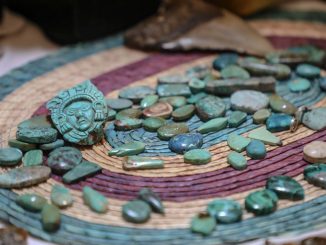 Descubre el talento y la tradición de artesanas y artesanos