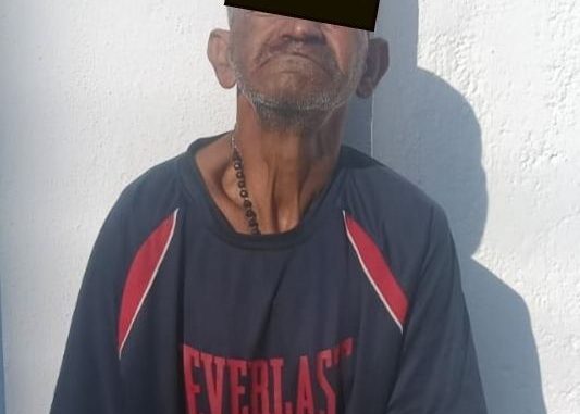 Policía Municipal detiene a hombre por robo calificado en Ojo de Agua