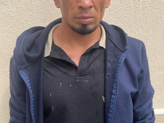 Policía Municipal detiene a hombre por portación de arma prohibida en VNSA