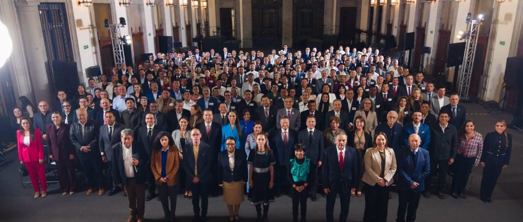 Suma Aguascalientes esfuerzos con el Gobierno Federal para ampliar el acceso a vivienda social