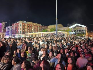 MOTEl y KINKY elevaron el ambiente del público hidrocálido en el Festival Cultural de la Ciudad
